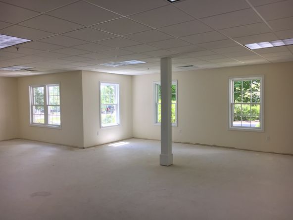 Professional Offices - General - Medical - Dental - Exeter: 18 Hampton Rd, Exeter, NH 03833